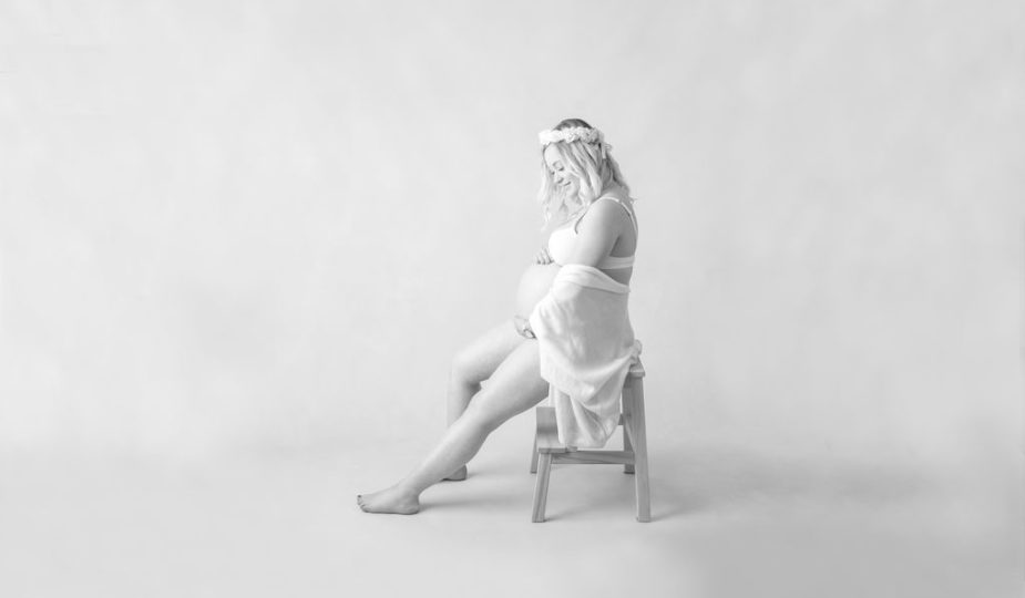 Photographe Lyon Les Petits Gones Femme Maternité Grossesse Studio Créatif