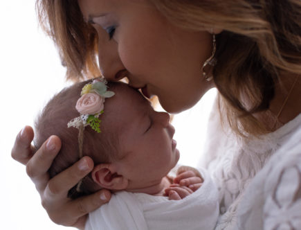 bisou-parents-bébé-photo